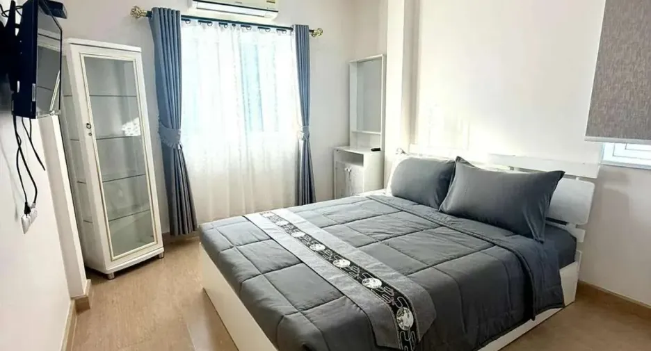 For rent 4 bedrooms house in Sattahip, Pattaya