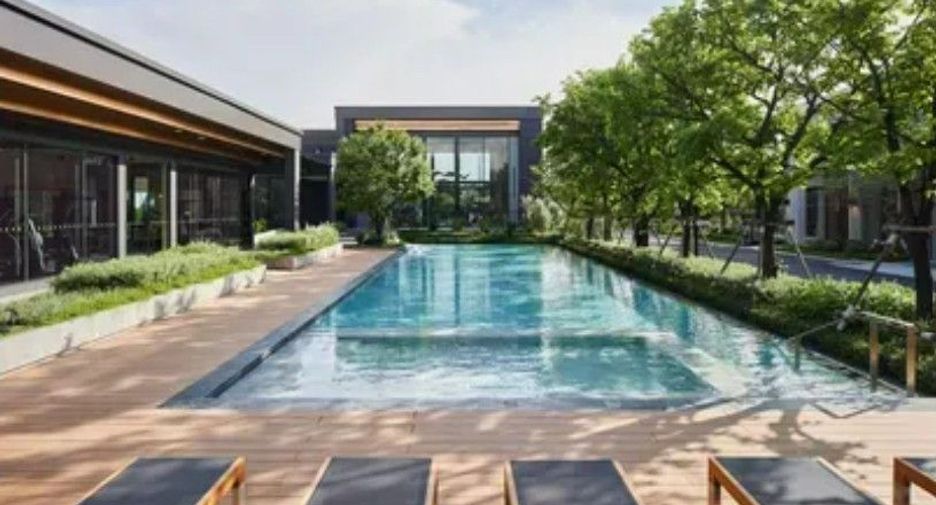 Casa en alquiler de 4 habitaciones en Taling Chan, Bangkok