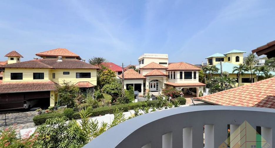 À vendre 5 chambres maison à Bang Lamung, Chonburi