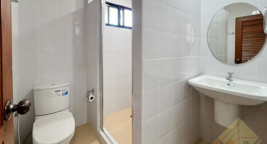 À vendre 5 chambres maison à Bang Lamung, Chonburi