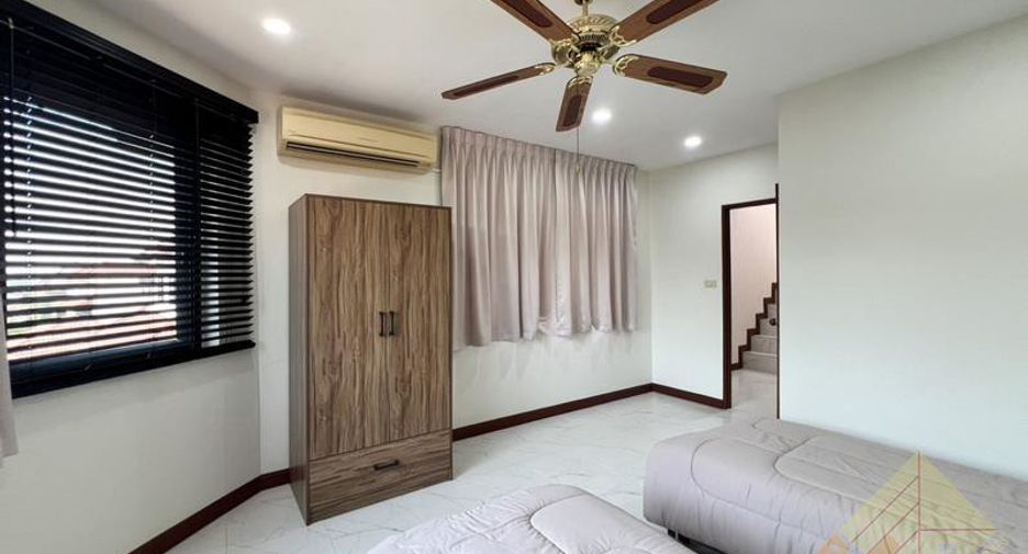À vendre 5 chambres maison à Bang Lamung, Chonburi