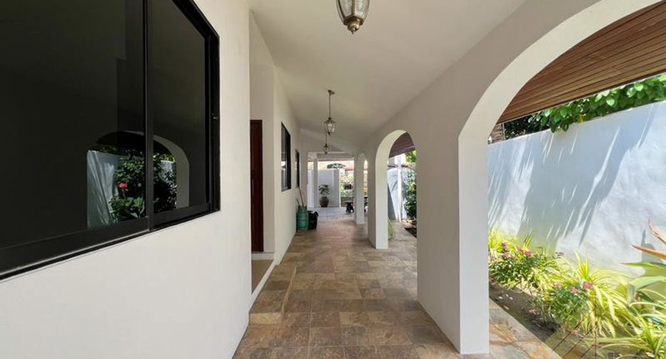 À vendre 5 chambres maison à Bang Lamung, Chonburi
