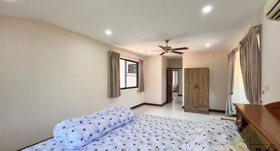 À vendre 5 chambres maison à Bang Lamung, Chonburi