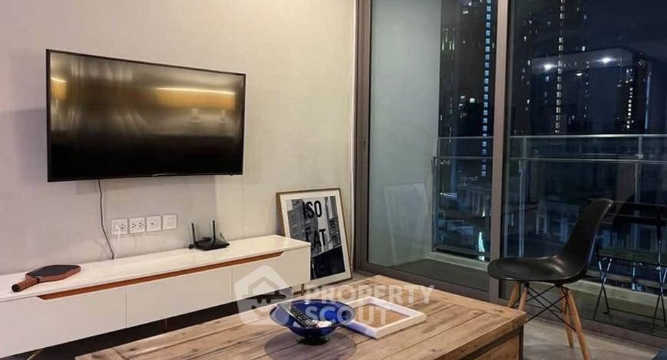 À vendre 2 chambres condo à Khlong Toei, Bangkok