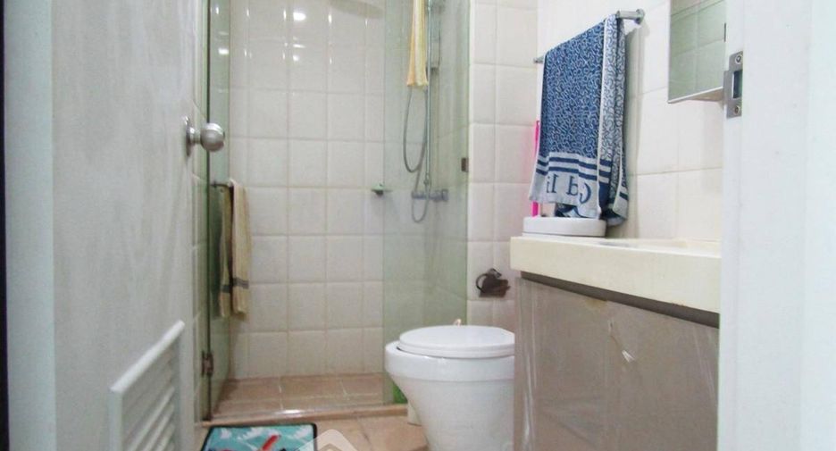 For sale 1 bed condo in Phra Khanong, Bangkok
