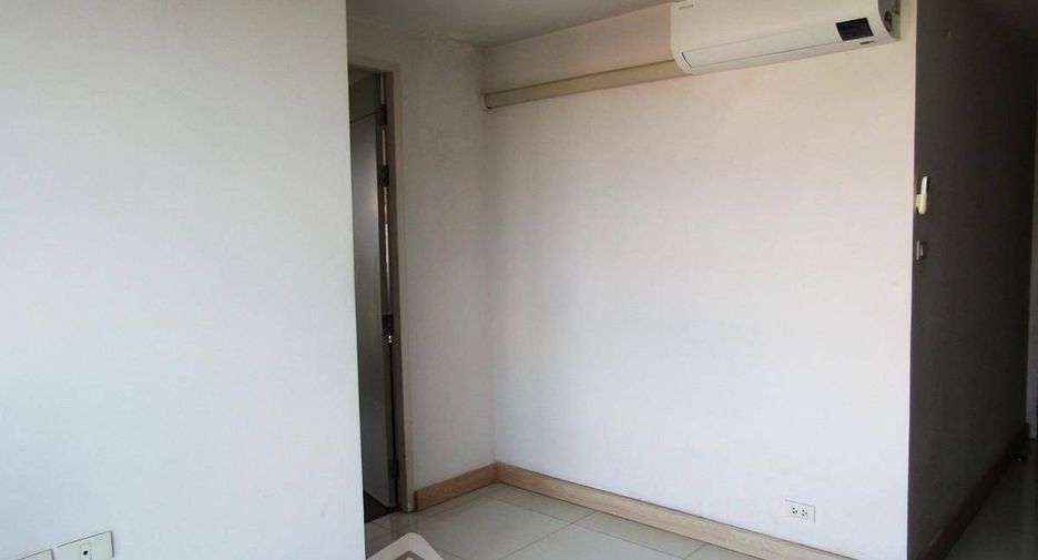 For sale 1 bed condo in Phra Khanong, Bangkok