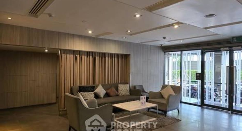 Продажа 1 кровать кондо в Хуаи Кхщанг, Бангкок