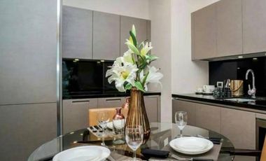 À louer et à vendre 1 chambre condo 