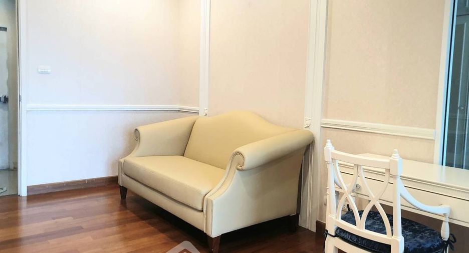 For rent 1 bed condo in Sathon, Bangkok