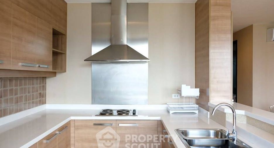 Condo en alquiler de 2 habitaciones en Watthana, Bangkok