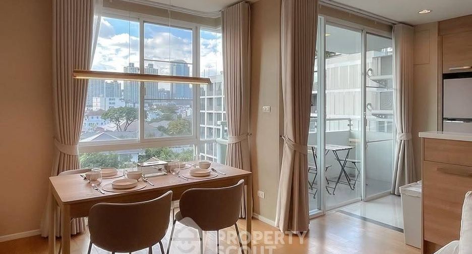 Condo en alquiler de 2 habitaciones en Watthana, Bangkok