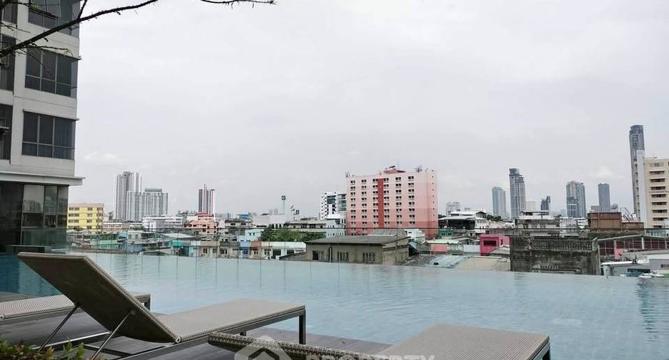 For rent 2 bedrooms condo in Sathon, Bangkok