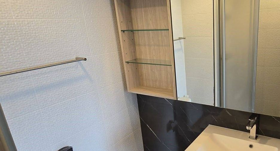 Wohnung zur Miete mit 1 Zimmer in Khlong Toei, Bangkok