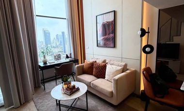 À louer 1 chambre condo à Huai Khwang, Bangkok