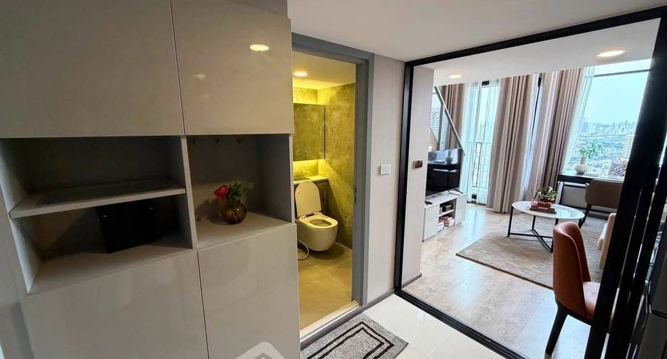 À louer 1 chambre condo à Huai Khwang, Bangkok