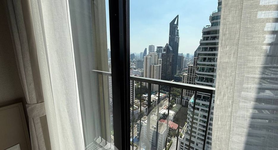 For rent 1 bed condo in Watthana, Bangkok