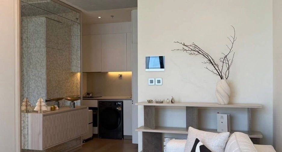 For rent 1 bed condo in Khlong Toei, Bangkok