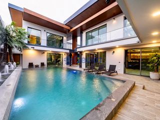 À vendre 6 chambres maison à Bang Lamung, Chonburi