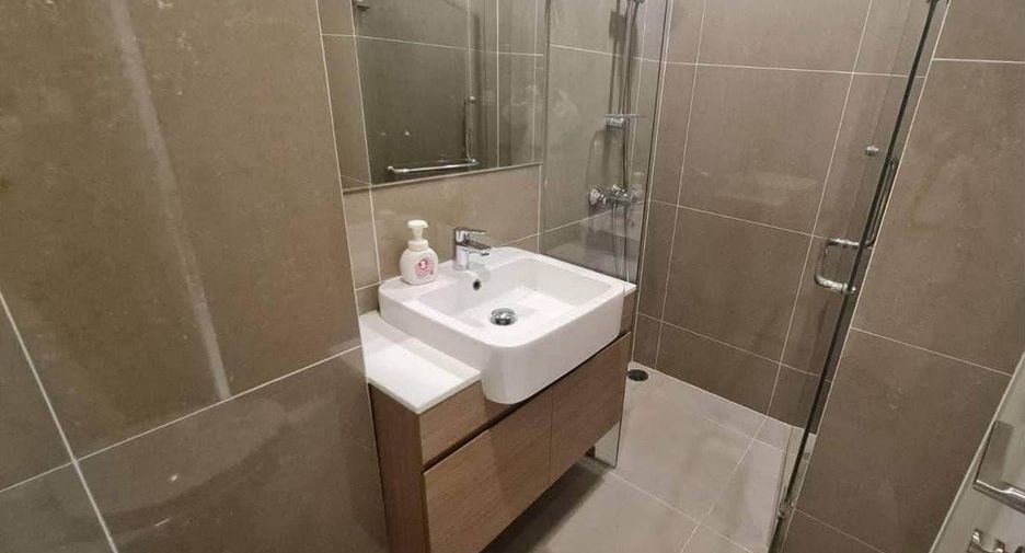 Wohnung zur Miete mit 2 Zimmer in Huai Khwang, Bangkok
