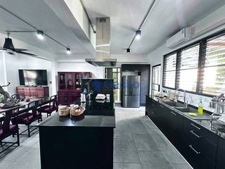 For sale 4 bedrooms house in Bang Saray, Pattaya