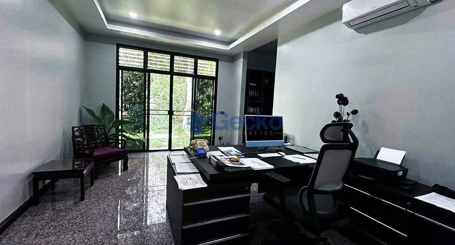 Haus zum Kauf mit 4 Zimmer in Bang Saray, Pattaya