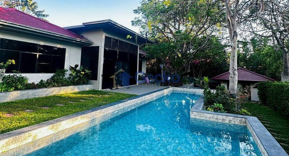 Haus zum Kauf mit 4 Zimmer in Bang Saray, Pattaya
