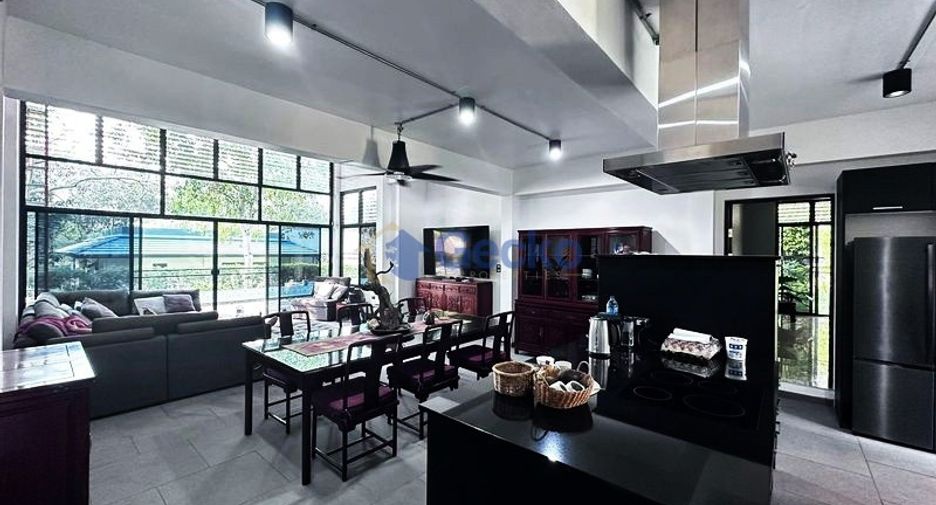 Haus zum Kauf mit 4 Zimmer in Bang Saray, Pattaya