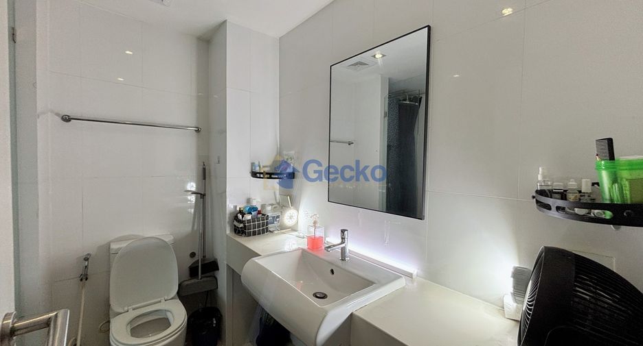 For sale 1 bed condo in Bang Lamung, Chonburi