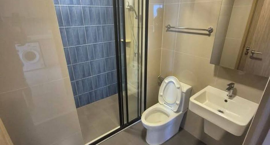 For rent 2 bedrooms condo 