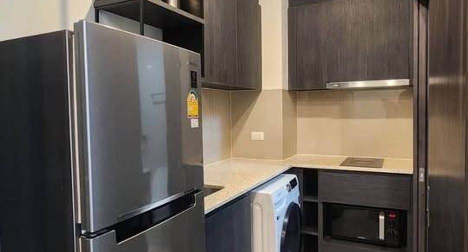 Condo en alquiler de 1 habitaciones en Huai Khwang, Bangkok