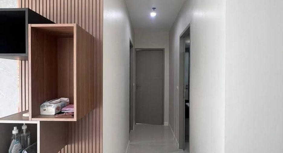 À louer 2 chambres condo 