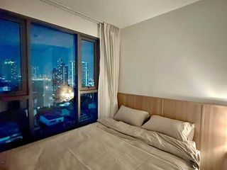 À louer 2 chambres condo à Khlong Toei, Bangkok