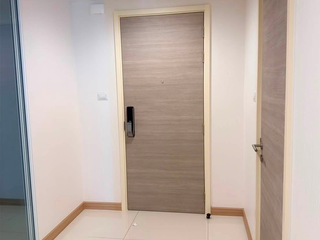 For sale 2 bedrooms condo in Yan Nawa, Bangkok