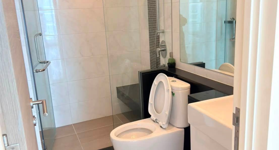 For sale 2 bedrooms condo in Yan Nawa, Bangkok