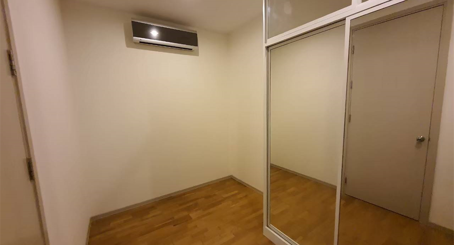 À louer 2 chambres condo à Huai Khwang, Bangkok
