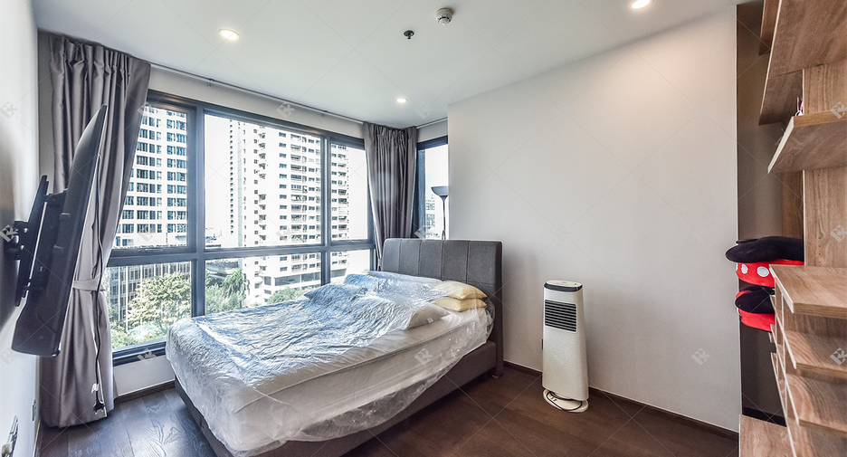À louer 2 chambres condo à Pathum Wan, Bangkok