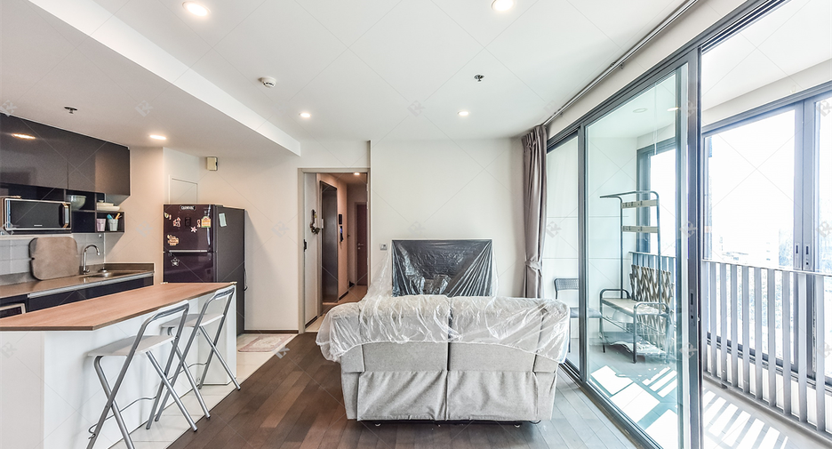 À louer 2 chambres condo à Pathum Wan, Bangkok