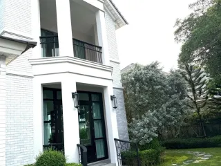 出售 和 出租 4 卧室 独立屋 在 Lat Krabang, 曼谷