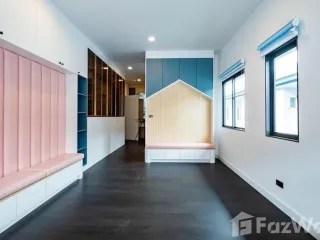 À vendre et à louer 5 chambres maison à Bang Kapi, Bangkok