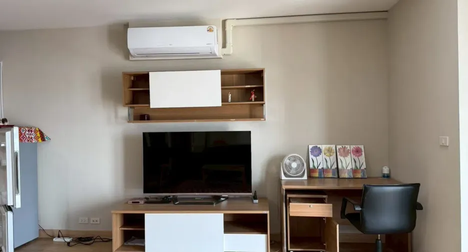 For rent studio condo in Sathon, Bangkok