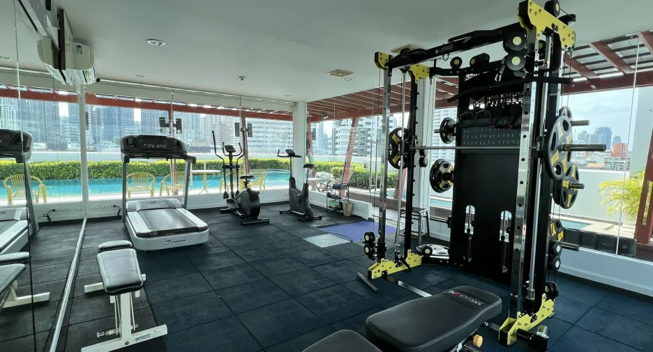 For rent 2 bedrooms condo in Watthana, Bangkok