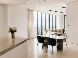 À louer 2 chambres condo à Khlong San, Bangkok
