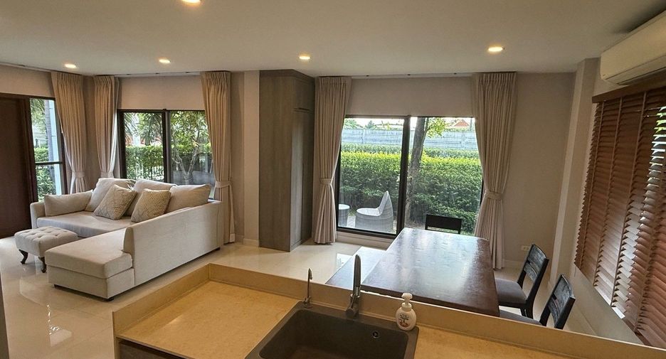 Haus zur Miete mit 4 Zimmer in Prawet, Bangkok