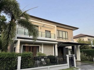 Haus zur Miete mit 4 Zimmer in Prawet, Bangkok