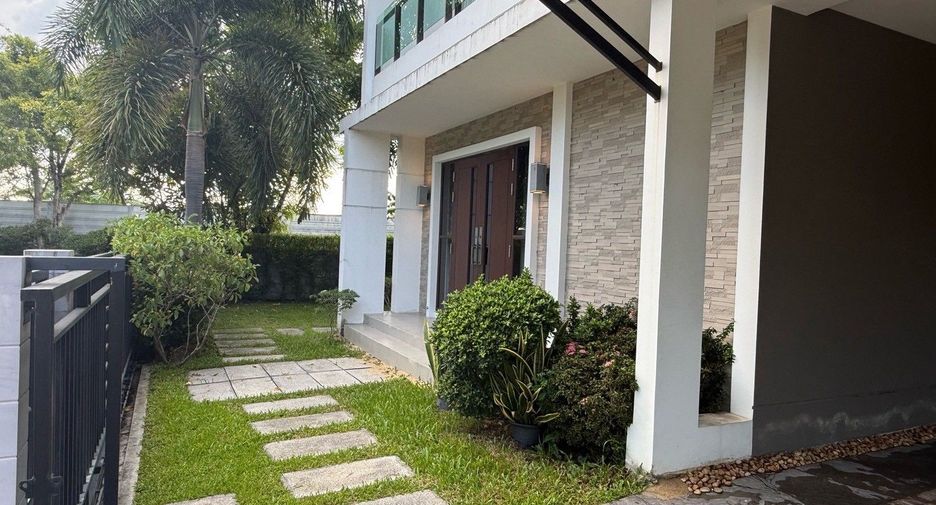 Haus zur Miete mit 4 Zimmer in Prawet, Bangkok