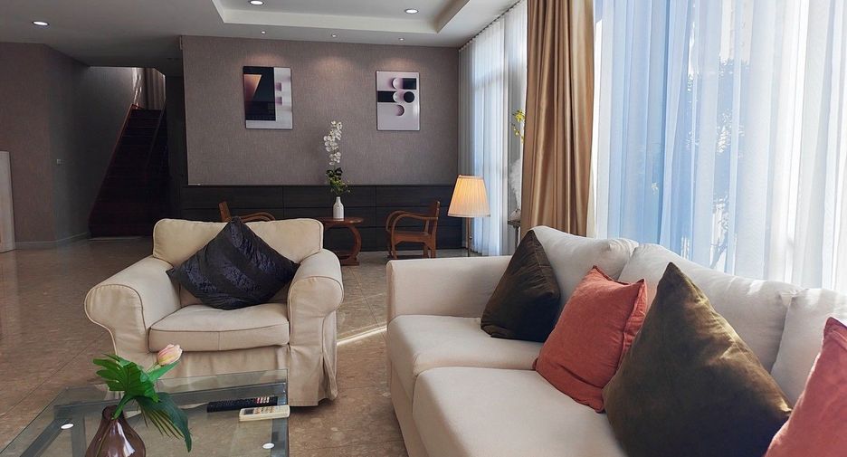 À louer 4 chambres maison 