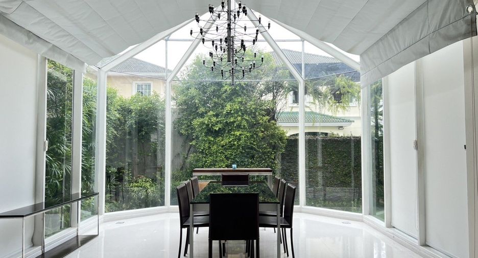 For rent 3 bedrooms house in Prawet, Bangkok