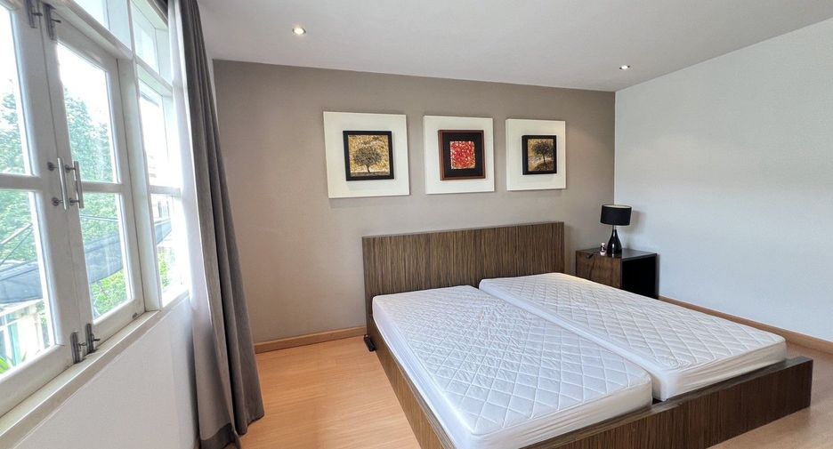 For rent 3 bedrooms house in Prawet, Bangkok