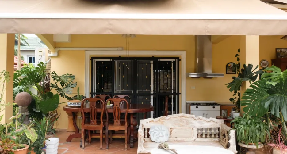 Villa en venta de 6 habitaciones en Bang Lamung, Chonburi