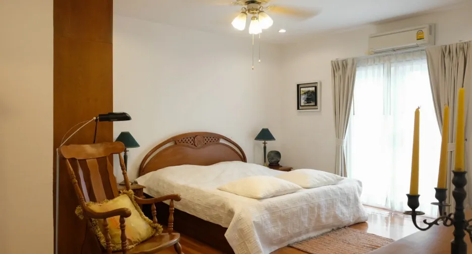 Villa en venta de 6 habitaciones en Bang Lamung, Chonburi